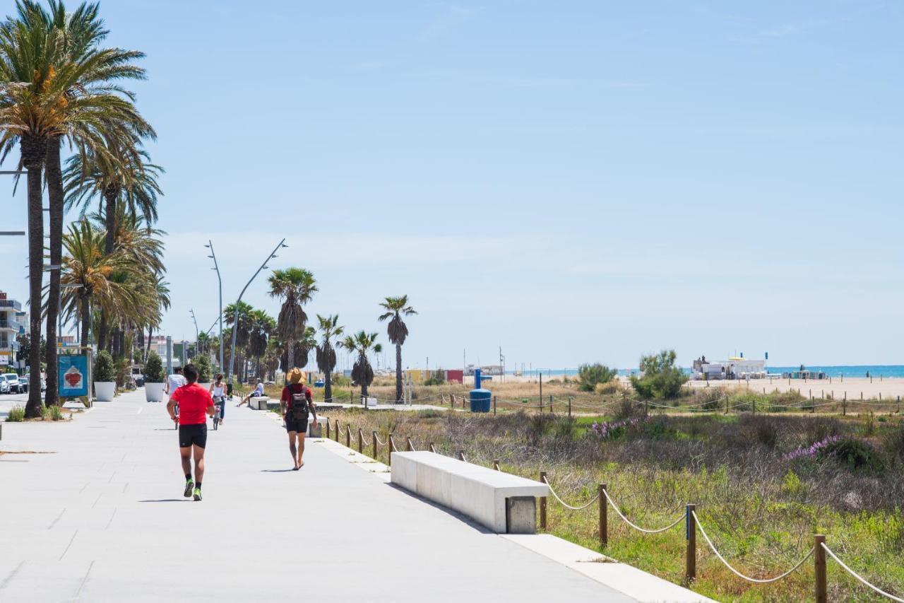 Maka Beach Apartment V Castelldefels Luaran gambar